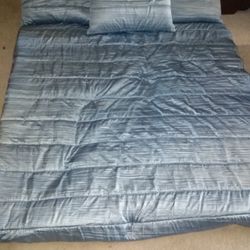 Boulder king size bed spread and pillows from JC pennies