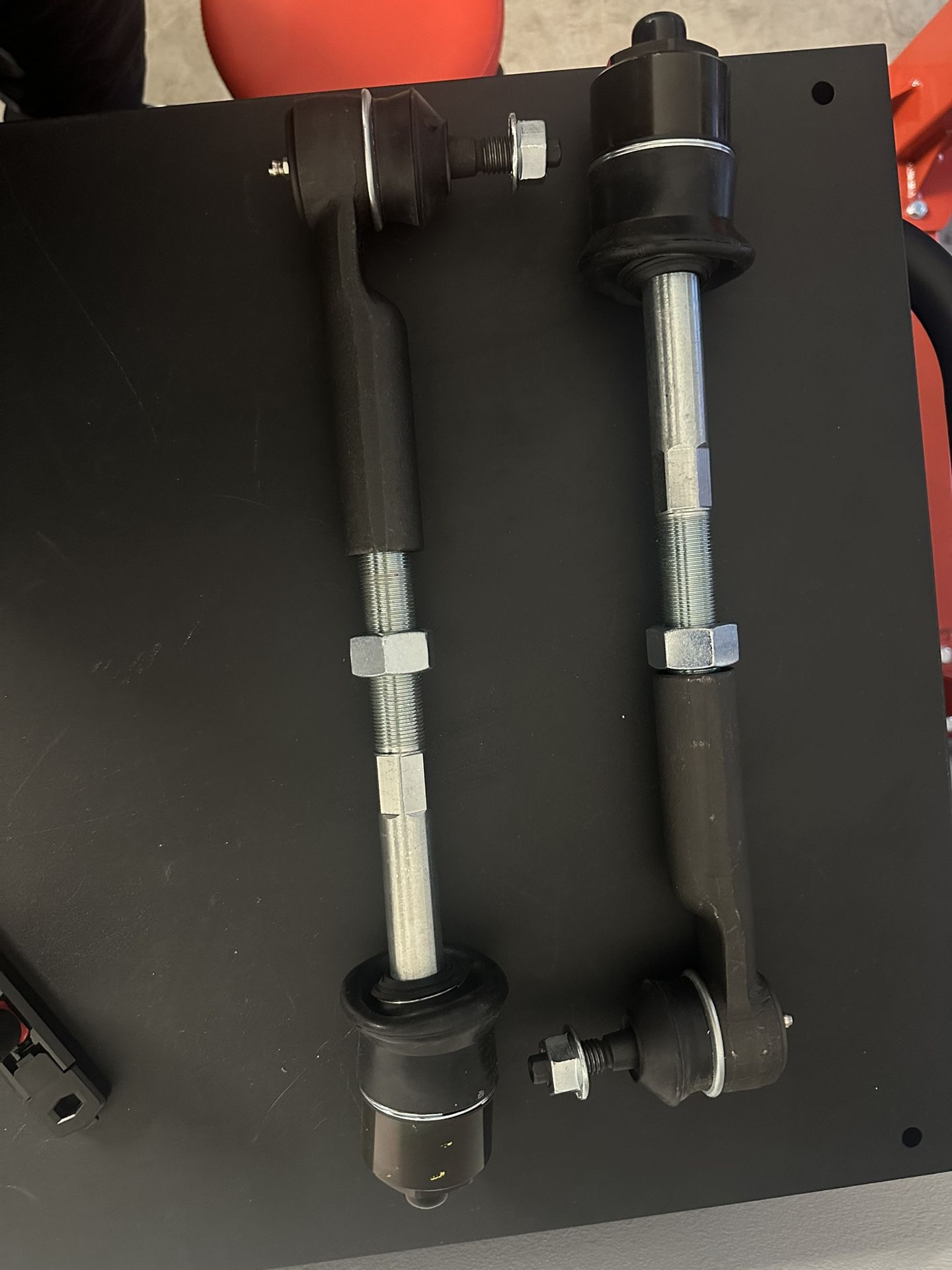 Cognito Tie Rods