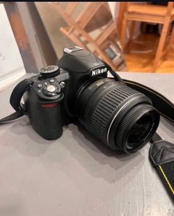 Nikon DSLR 3100 With  FLASH