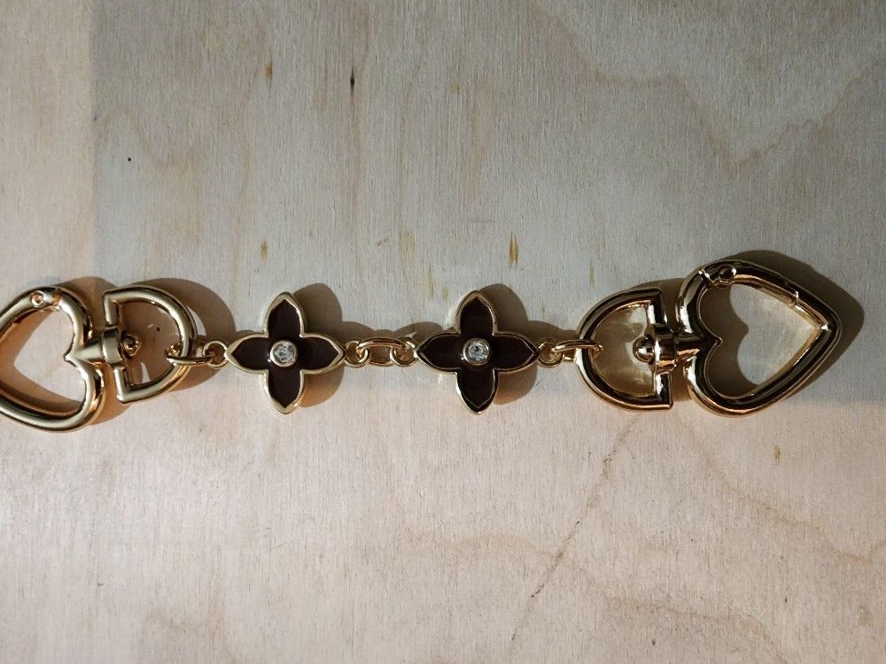 BROWN KEYCHAIN