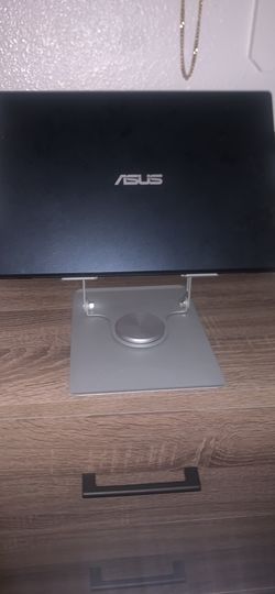 Brand New Asus Computer Only Used For About A Week 