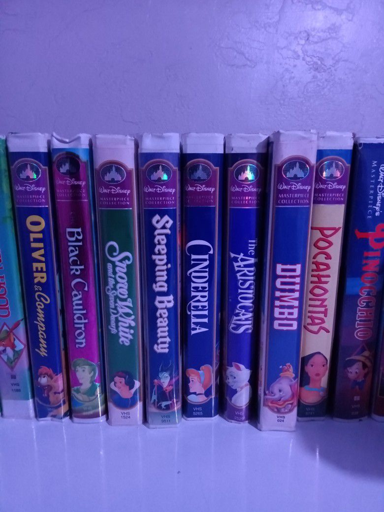  VHS Disney Movies Classics 