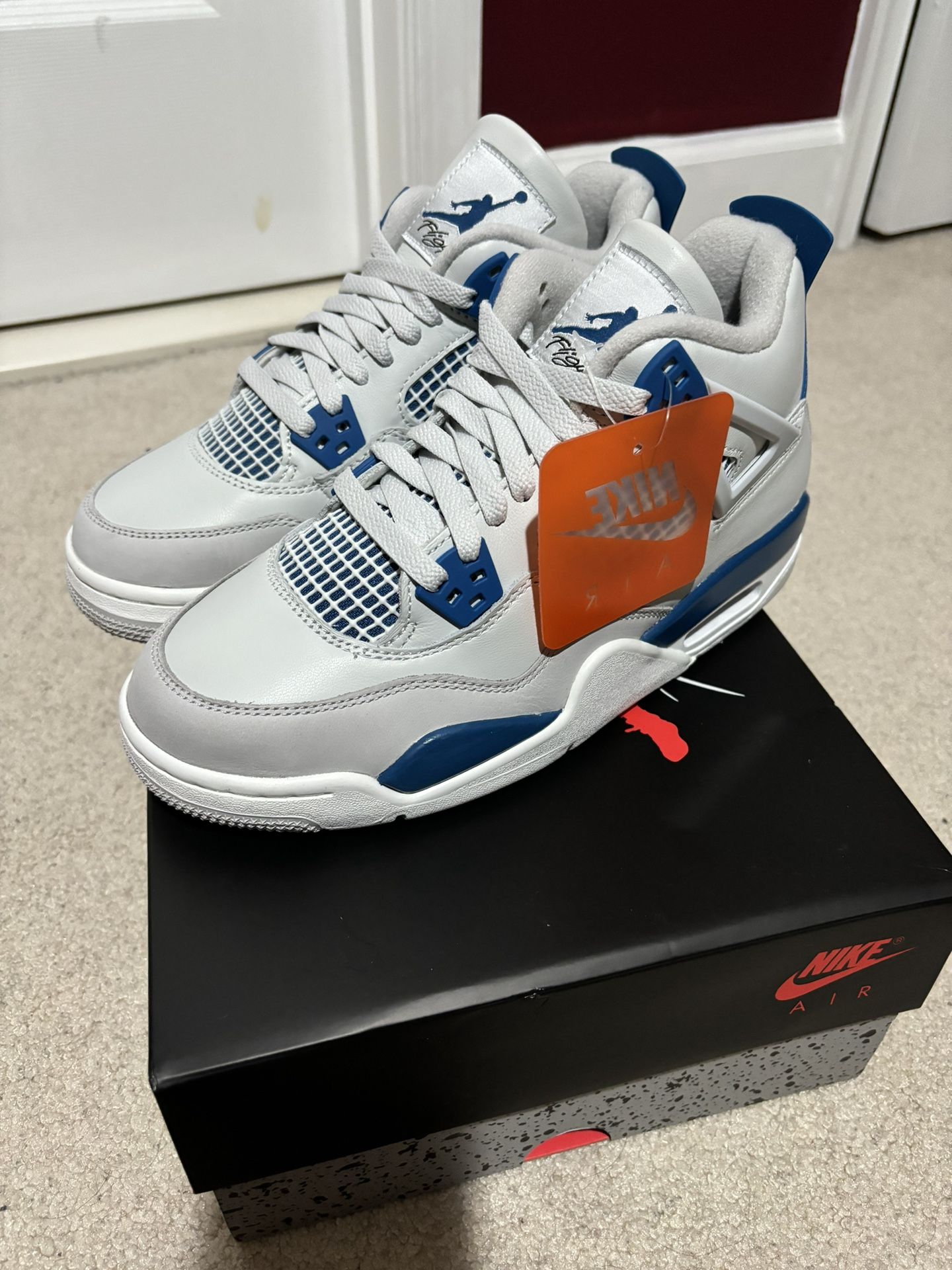 Jordan 4 Military Blue Size 7Y