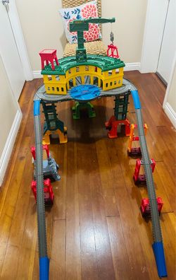 Fisher price Thomas & Friends Super station