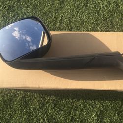 FREGHTLINER HOOD MIRROR LEFT HAND SIDE