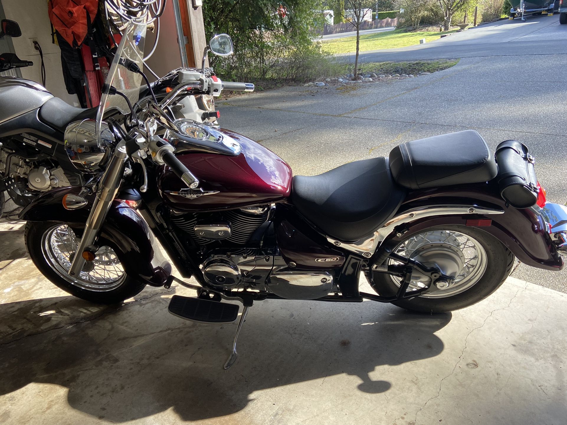 2009 Suzuki Boulevard