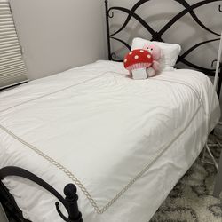 Queen Bed Frame And Mattress And Box Spring
