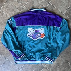 Vintage Charlotte Hornets Jacket 
