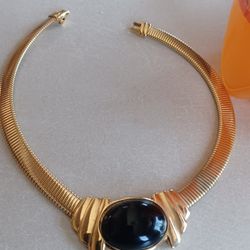 Collar Fantasía 