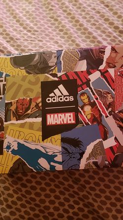 Brand new marvel ace Adidas rare size 6