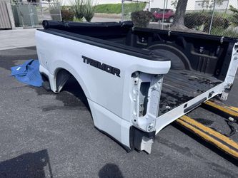 2023-2025 Ford Superduty Short Bed New Take off 