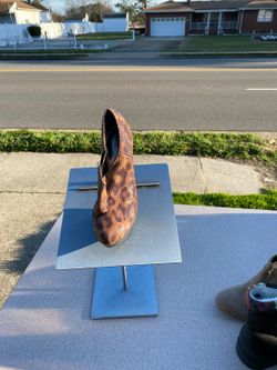 Cheetah Print heels size 6 1/2