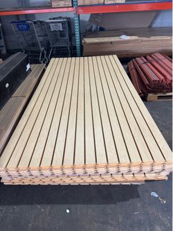 Used slatwall