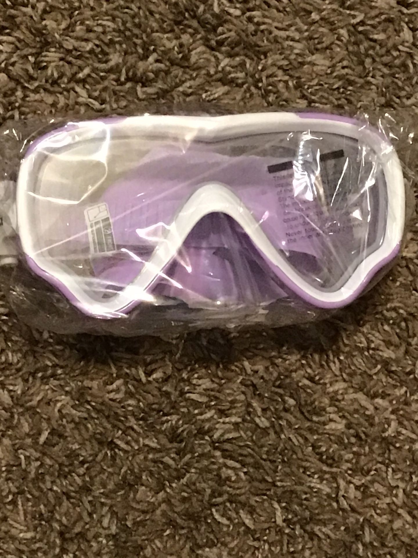 Freela Kids Swim Goggles Diving Mask for Youth 6-14, Tempered Glass Lens, 180° HD View Goggles with Nose Cover for Pool Beach