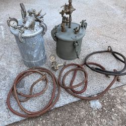 DeVilbiss Galvanized Steel Pressure Pot Feed Tank Untested