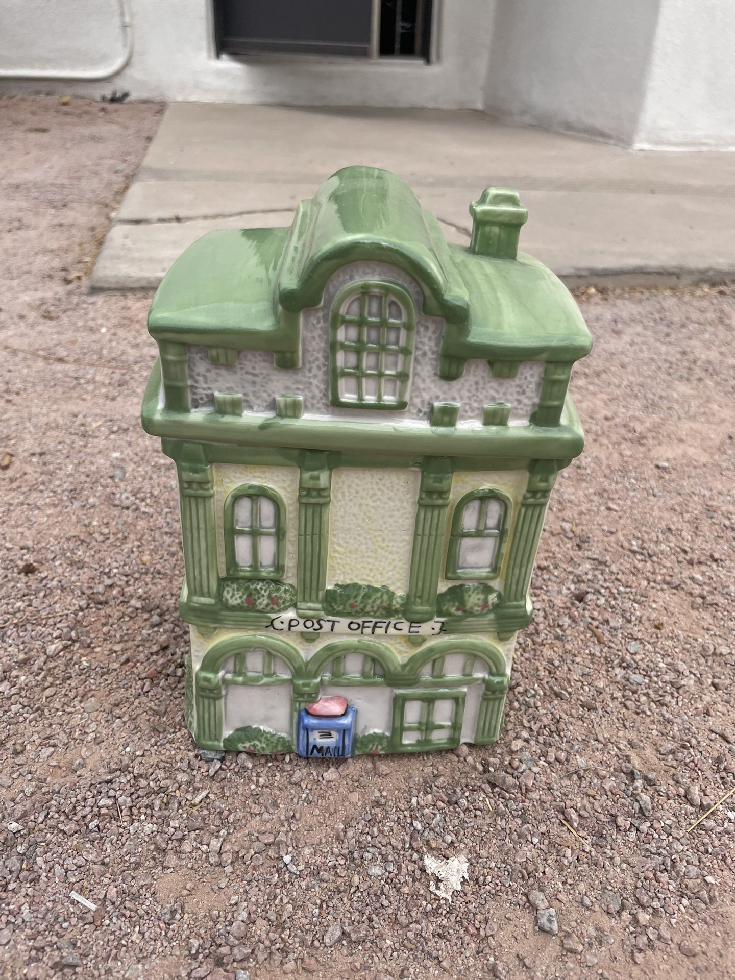 Vintage Old Town Post Office Building Cookie Jar Country Holiday 1995