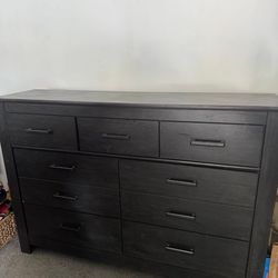 Drawers Dresser 