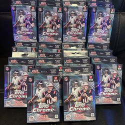 Topps Chrome 2025 NFL Hanger Boxes