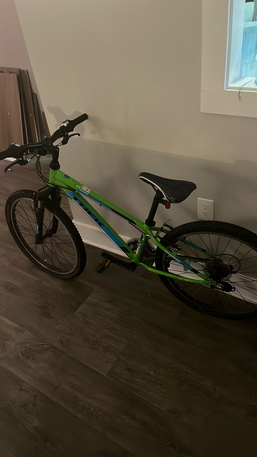 Trek Mountain Bike