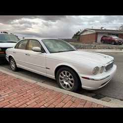 2004 Jaguar XJ8