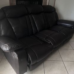 Reclining Leather Couch (Dark Brown)
