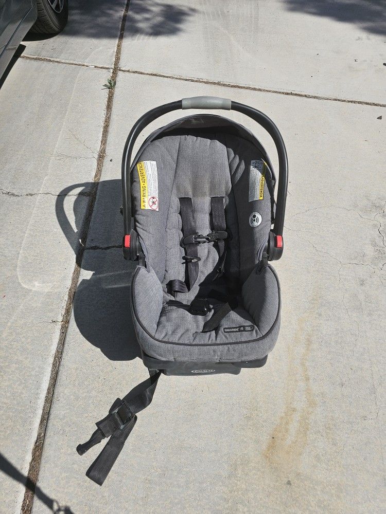 Graco Carseat