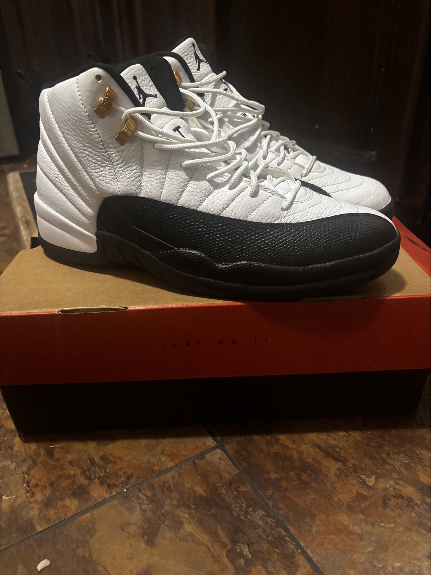 jordan 12 taxi size 14