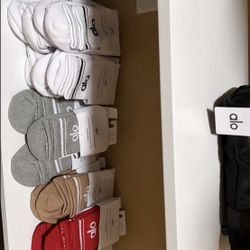 Alo Socks 