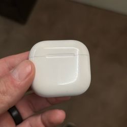 AirPod 4