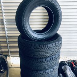 265 70 R 17” Dunlop Grandtrek AT20. DOT 2024. Off 2025 4Runner Excellent Condition Never Offroad. 4 $450. 5 $550