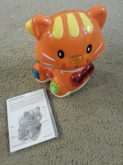 Vtech Catch Me Kitty - Musical and sensors