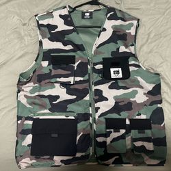 L G59 Camo Tac Vest