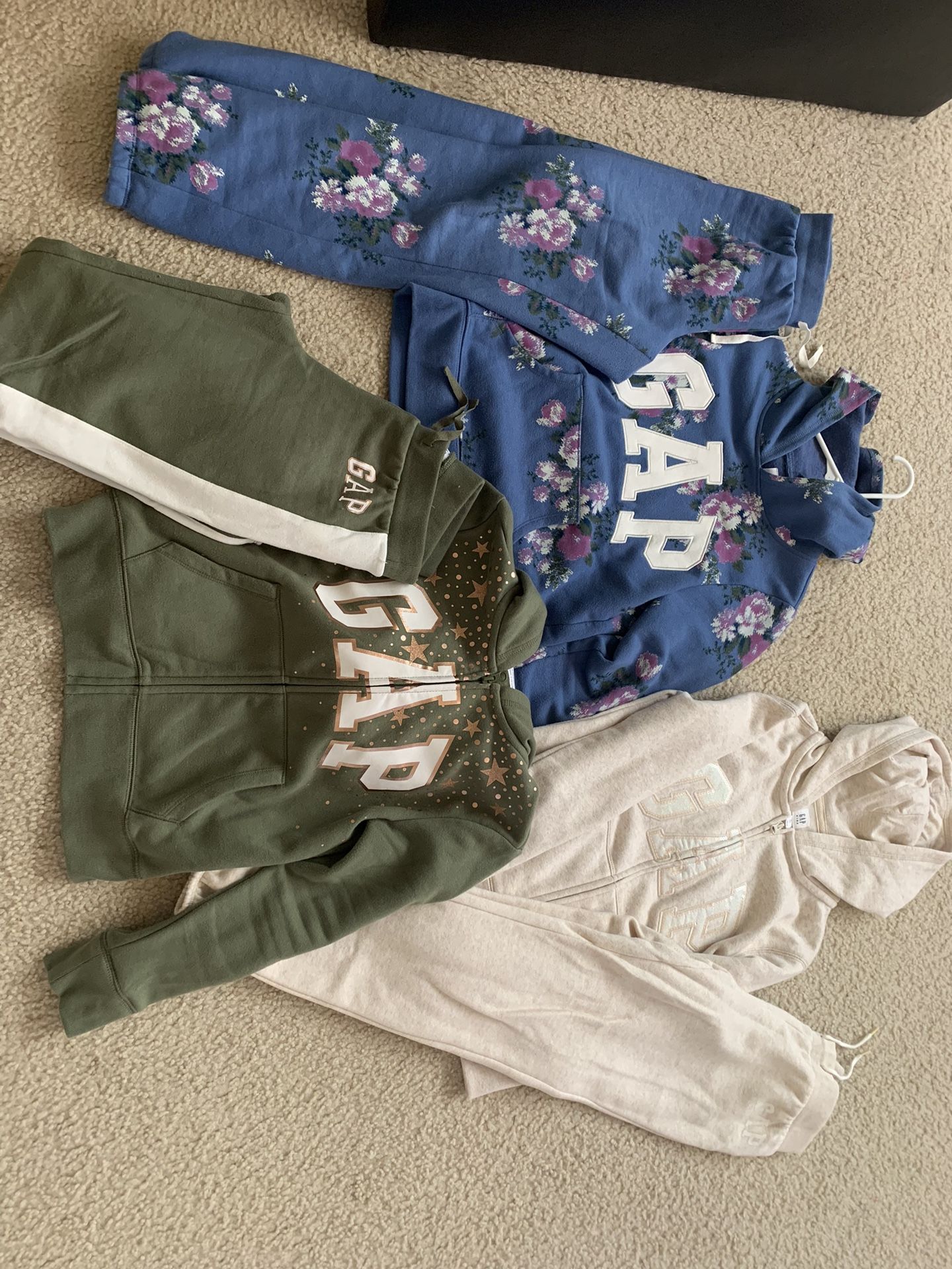 Gap Jogging Sets ( Price Is For All 3 Sets)