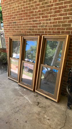 Got 3 nice windows wood grain finish