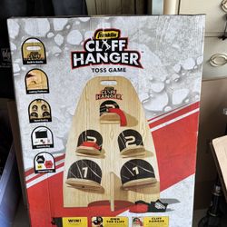 Franklin Cliff Hanger Toss Game