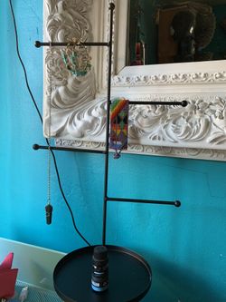 Jewelry stand