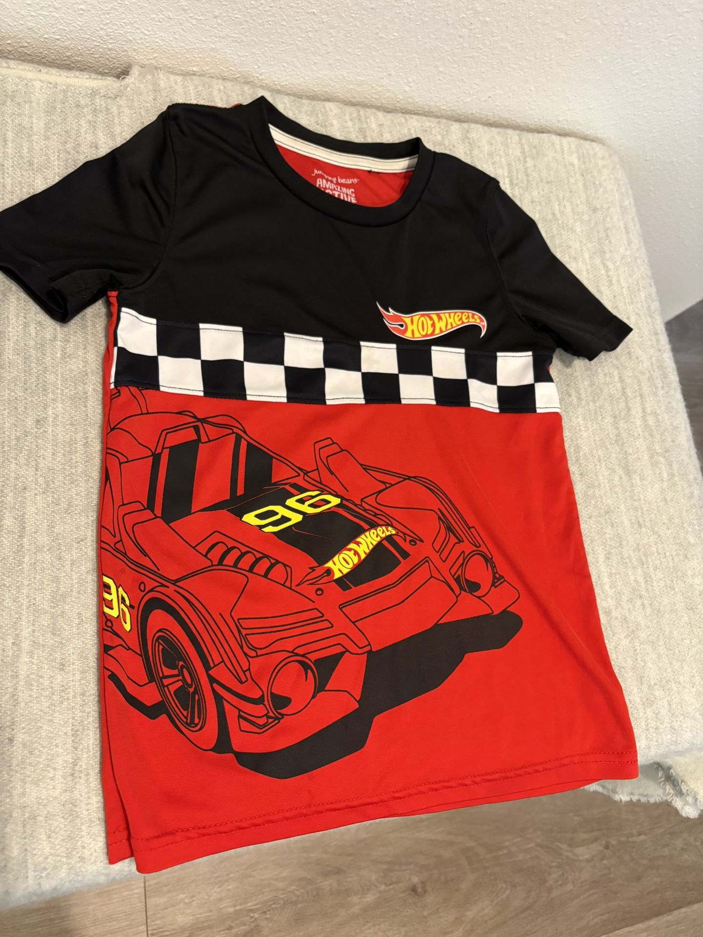 Boys Hot Wheels Swim Top shirt - Size 7 - kids clothes - Simi Valley