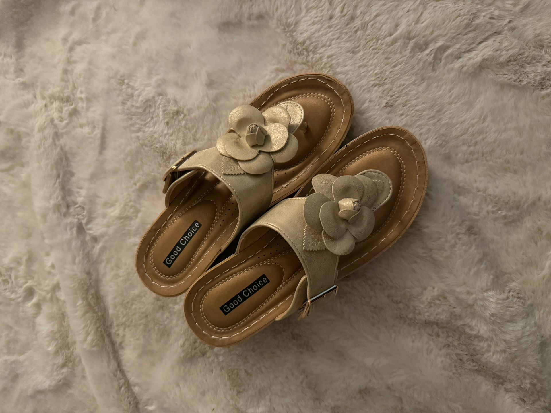 Good Choice Women’s Sandals