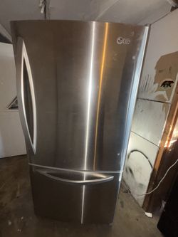 Lg Refrigerator On Good Working Condition