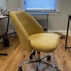 Yellow Office Chair/ Work Space Chair