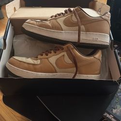 NIKE AIR FORCE 1, ACORNS - Send Offers!