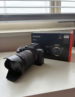 Sony A7 III with FE 28-70mm F/3.5-5.6 Lens