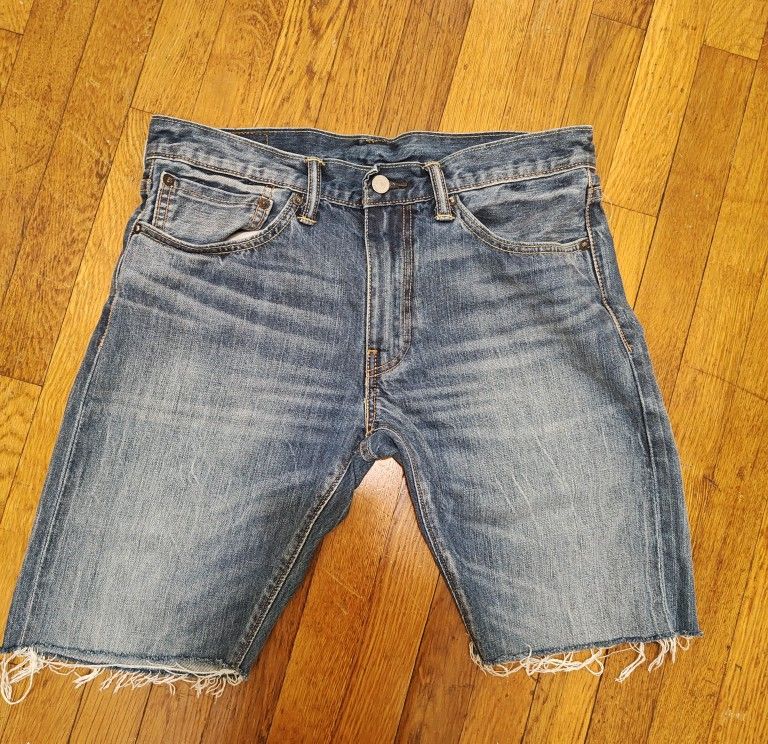 511 Levis Shorts Size 32 Dark Wash Blue Denim Cutoff Fringed Shorts