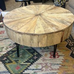 Gorgeous Wood Coffee Table