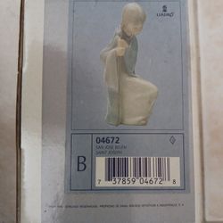 NEW Lladro Statue Figure 04672 Saint Joseph / San Jose Belen Item Has Been In Warehouse For Years