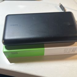 Belkin boostcharger pro power bank 20k