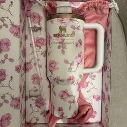 Stanley x LoveShackFancy Quencher Tumbler 40 oz 