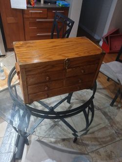 Oak Box 22 Inches by wide By 13 Inches High By 10.5 Deep.