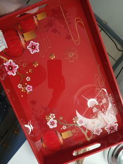 Serving tray