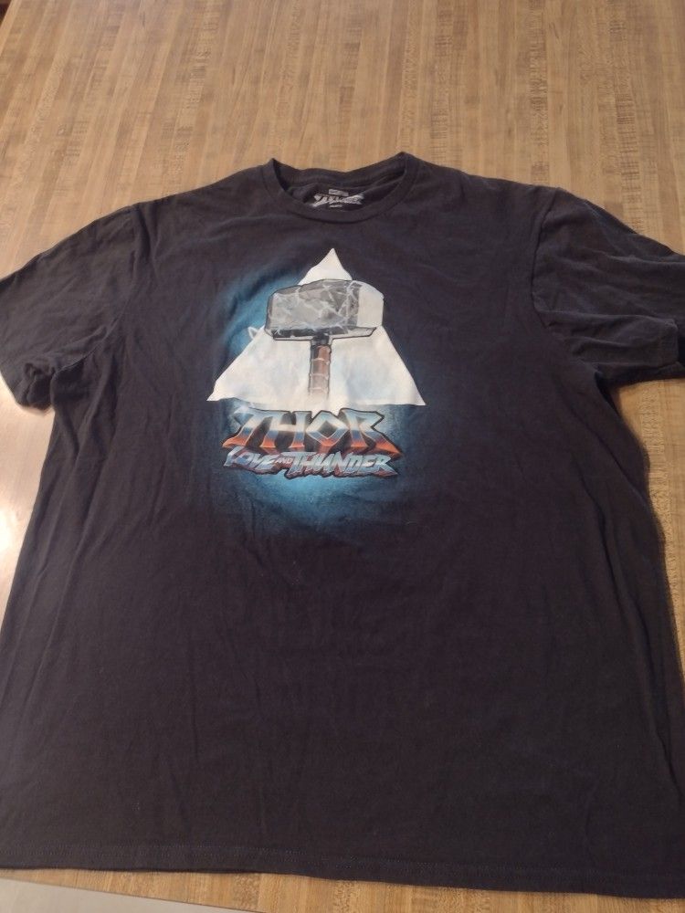 Thor Love And Thunder XL Shirt